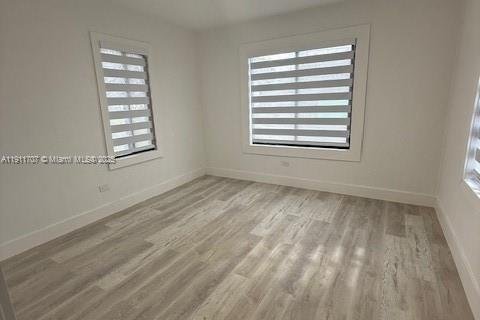 House in Miami, Florida 3 bedrooms, 98.1 sq.m. № 1967579 - photo 7