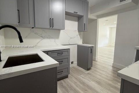 House in Miami, Florida 3 bedrooms, 98.1 sq.m. № 1967579 - photo 15