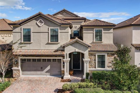 House in Davenport, Florida 8 bedrooms, 363.15 sq.m. № 1906159 - photo 1