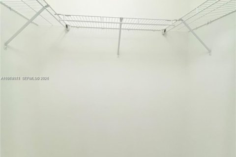 Copropriété à louer à Miami, Floride: 1 chambre, 64.38 m2 № 2029086 - photo 7