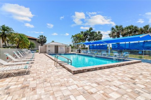 Condominio en venta en Punta Gorda, Florida, 2 dormitorios, 130.53 m2 № 2097791 - foto 17