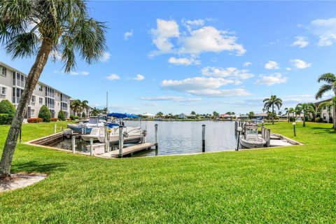 Condominio en venta en Punta Gorda, Florida, 2 dormitorios, 130.53 m2 № 2097791 - foto 19