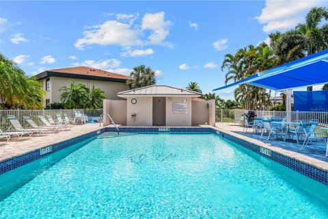 Condominio en venta en Punta Gorda, Florida, 2 dormitorios, 130.53 m2 № 2097791 - foto 18
