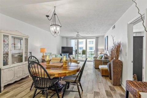 Condo in Ponce Inlet, Florida, 3 bedrooms  № 1773742 - photo 15