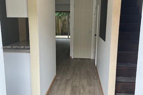 Touwnhouse à louer à Oakland Park, Floride: 2 chambres, 92.9 m2 № 2171239 - photo 3
