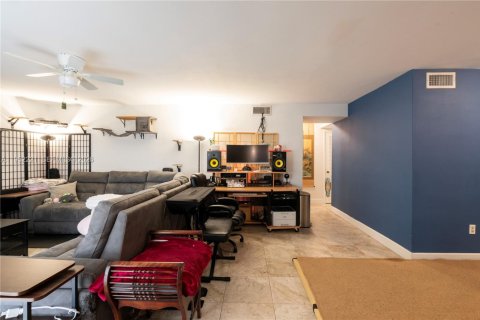 Condominio en venta en Miami, Florida, 1 dormitorio, 81.29 m2 № 2023717 - foto 7