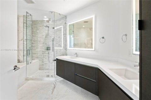 Copropriété à vendre à Miami, Floride: 2 chambres, 144.93 m2 № 2018733 - photo 20