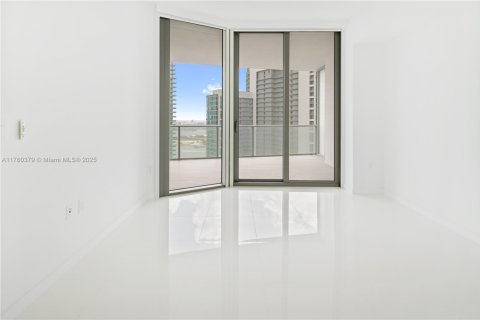 Copropriété à vendre à Miami, Floride: 2 chambres, 144.93 m2 № 2018733 - photo 17