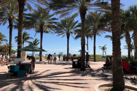 Copropriété à louer à Miami Beach, Floride: 51.1 m2 № 1812078 - photo 27
