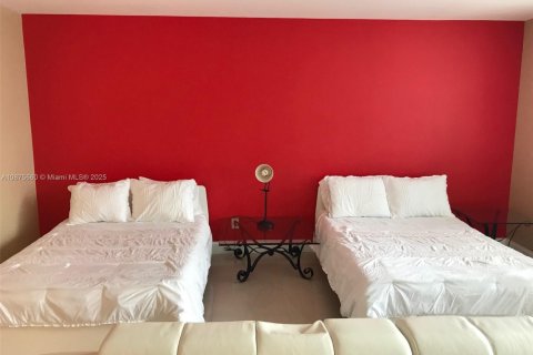 Copropriété à louer à Miami Beach, Floride: 51.1 m2 № 1812078 - photo 4