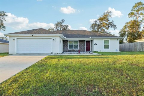House in Ocala, Florida 3 bedrooms, 154.96 sq.m. № 1733609 - photo 2