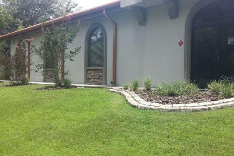 Immobilier commercial à louer à Land O' Lakes, Floride: 1794.5 m2 № 1251119 - photo 9