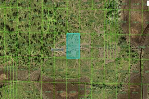 Land in Frostproof, Florida № 2158903