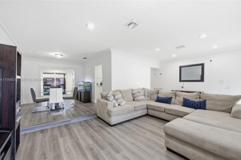 Casa en venta en Coral Springs, Florida, 3 dormitorios, 172.43 m2 № 2032195 - foto 9