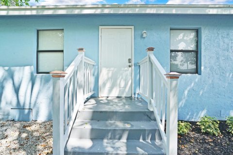 Propiedad comercial en venta en Delray Beach, Florida, 176.51 m2 № 2192453 - foto 15