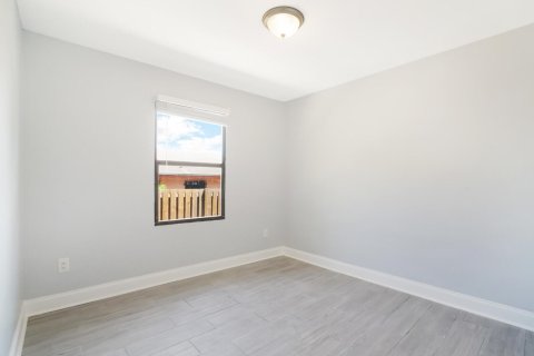 Propiedad comercial en venta en Delray Beach, Florida, 176.51 m2 № 2192453 - foto 26