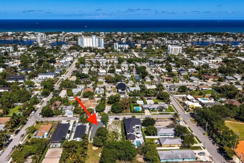 Propiedad comercial en venta en Delray Beach, Florida, 176.51 m2 № 2192453 - foto 2
