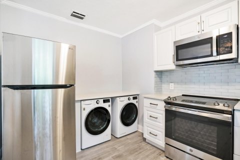 Propiedad comercial en venta en Delray Beach, Florida, 176.51 m2 № 2192453 - foto 21