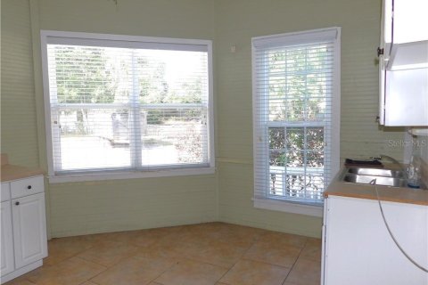 Immobilier commercial à louer à Inverness, Floride: 148.64 m2 № 2105283 - photo 8