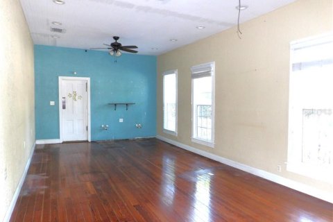 Immobilier commercial à louer à Inverness, Floride: 148.64 m2 № 2105283 - photo 6