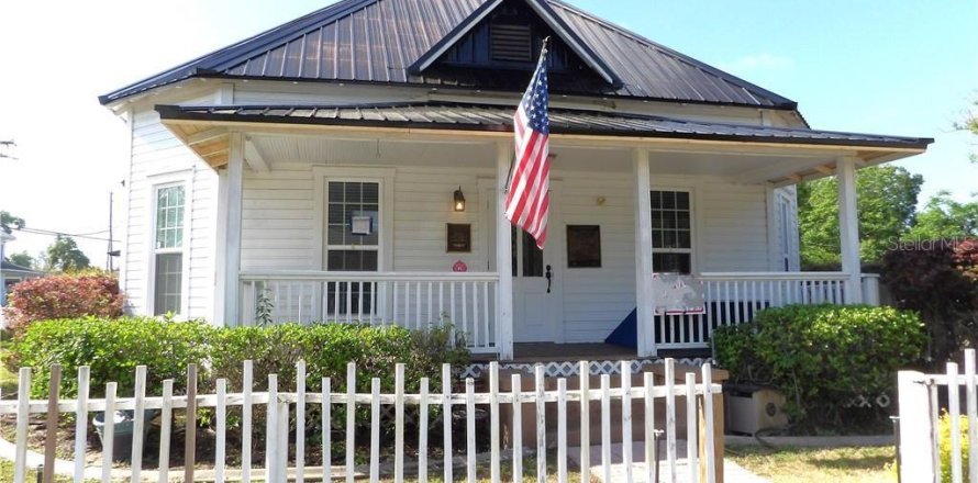 Immobilier commercial à Inverness, Floride 148.64 m2 № 2105283
