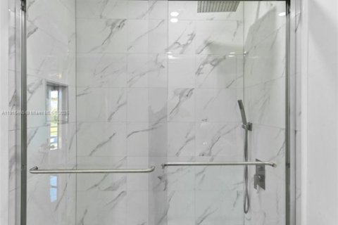 Condo in Delray Beach, Florida, 1 bedroom  № 1973430 - photo 11