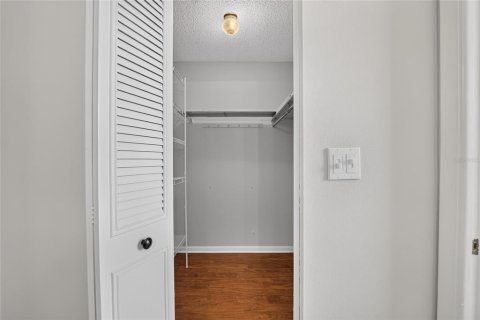House in Sun City Center, Florida 2 bedrooms, 156.08 sq.m. № 2221147 - photo 28