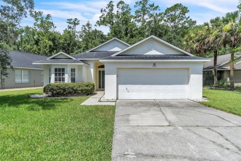 House in Orlando, Florida 3 bedrooms, 136.38 sq.m. № 1823116 - photo 1