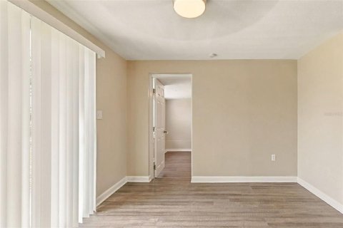 Casa en venta en Port Richey, Florida, 2 dormitorios, 109.9 m2 № 1914102 - foto 17