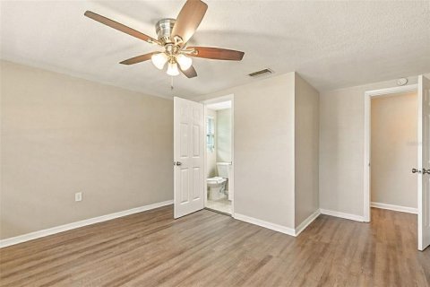 Casa en venta en Port Richey, Florida, 2 dormitorios, 109.9 m2 № 1914102 - foto 21