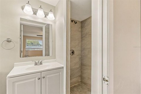 Casa en venta en Port Richey, Florida, 2 dormitorios, 109.9 m2 № 1914102 - foto 27
