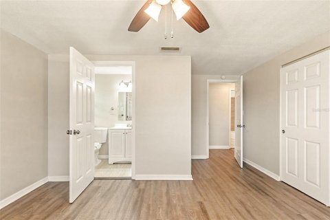 Casa en venta en Port Richey, Florida, 2 dormitorios, 109.9 m2 № 1914102 - foto 22