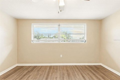 Casa en venta en Port Richey, Florida, 2 dormitorios, 109.9 m2 № 1914102 - foto 25