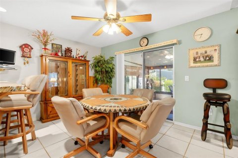 Villa ou maison à vendre à Palmetto, Floride: 3 chambres, 150.87 m2 № 2430566 - photo 17