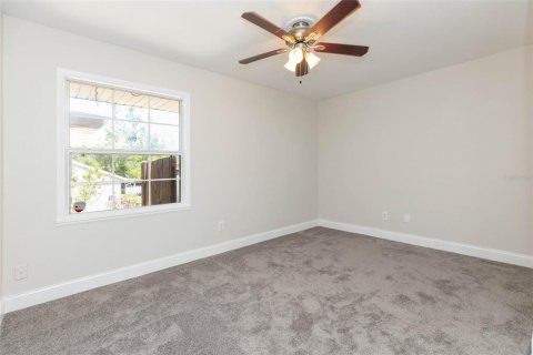 Casa en venta en Dade City, Florida, 3 dormitorios, 143.44 m2 № 2106778 - foto 14