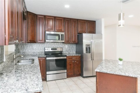 Casa en venta en Dade City, Florida, 3 dormitorios, 143.44 m2 № 2106778 - foto 8