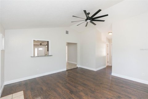 Casa en venta en Dade City, Florida, 3 dormitorios, 143.44 m2 № 2106778 - foto 22