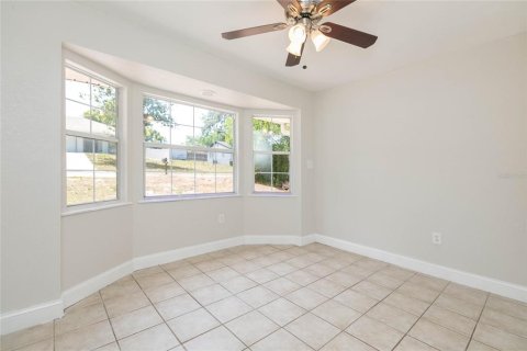 Casa en venta en Dade City, Florida, 3 dormitorios, 143.44 m2 № 2106778 - foto 18