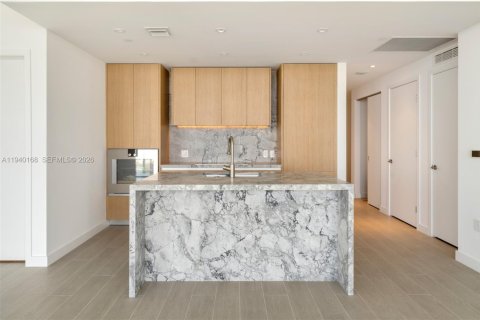 Condominio en venta en Miami Beach, Florida, 2 dormitorios, 134.8 m2 № 2090908 - foto 4