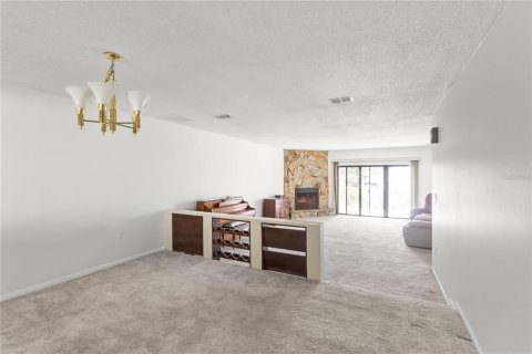Touwnhouse à vendre à Treasure Island, Floride: 2 chambres, 162.58 m2 № 1907107 - photo 17