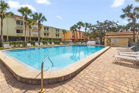 Touwnhouse à vendre à Treasure Island, Floride: 2 chambres, 162.58 m2 № 1907107 - photo 30