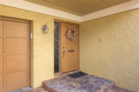 Touwnhouse à vendre à Treasure Island, Floride: 2 chambres, 162.58 m2 № 1907107 - photo 7
