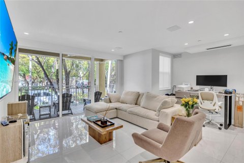 Adosado en venta en Pinecrest, Florida, 4 dormitorios, 206.8 m2 № 1501054 - foto 10