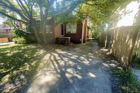 Villa ou maison à louer à Jacksonville, Floride: 1 chambre, 70.33 m2 № 832125 - photo 1