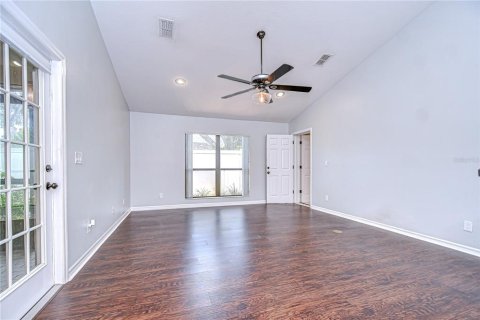 House in Brandon, Florida 5 bedrooms, 267.56 sq.m. № 1808226 - photo 30