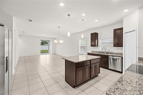 Casa en venta en Saint Lucie, Florida, 4 dormitorios, 184.41 m2 № 2386235 - foto 8