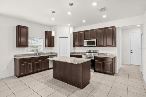 Casa en venta en Saint Lucie, Florida, 4 dormitorios, 184.41 m2 № 2386235 - foto 11