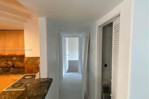 Copropriété à louer à Margate, Floride: 2 chambres, 92.9 m2 № 2423319 - photo 4