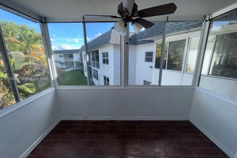 Copropriété à louer à Margate, Floride: 2 chambres, 92.9 m2 № 2423319 - photo 11