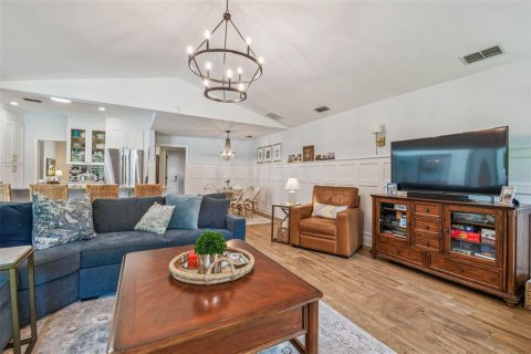 Villa ou maison à vendre à Tampa, Floride: 4 chambres, 230.4 m2 № 1883466 - photo 25